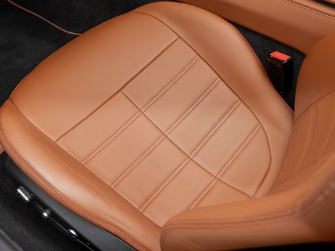 Certified 2016 Ferrari California T RWD image 16