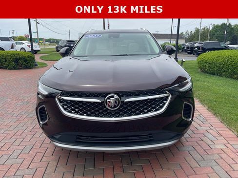 Used 2023 Buick Envision Avenir AWD/4WD image 3