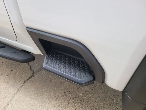 Used 2022 GMC Sierra 2500 AT4 AWD/4WD image 21