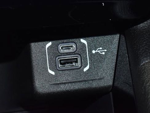 New 2026 Jeep Compass Latitude image 18