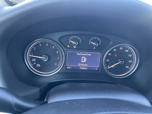 Used 2020 Buick Enclave Essence w/ Sound and Sites Package image 9