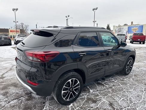 Used 2024 Chevrolet TrailBlazer LT image 8