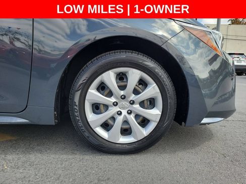 Used 2023 Toyota Corolla LE w/ Carpet Mat Package (TMS) FWD image 8
