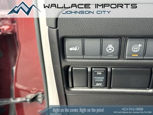 Used 2024 Nissan Armada Platinum w/ Captain's Chairs Package image 34