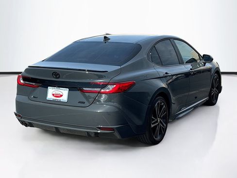 Used 2026 Toyota Camry XSE FWD image 5