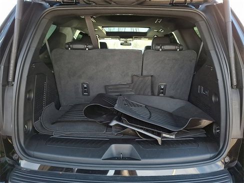 Certified 2022 Chevrolet Tahoe LT w/ Luxury Package image 32