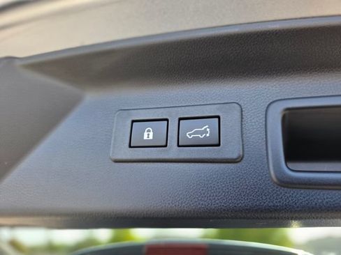 Certified 2026 Subaru Forester Premium AWD/4WD image 12