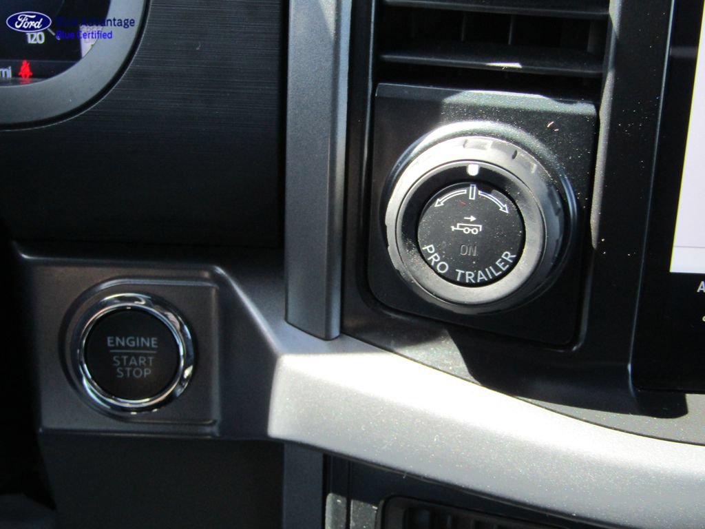 Used 2025 Ford F150 XLT w/ Equipment Group 303A High AWD/4WD image 34