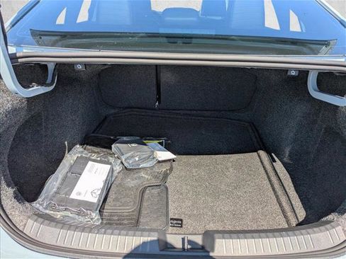 New 2026 Volkswagen Jetta SE FWD image 30