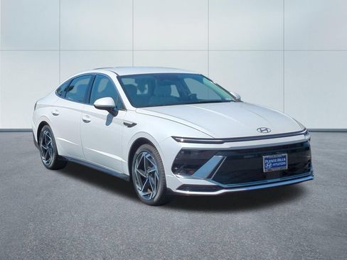New 2026 Hyundai Sonata SEL FWD image 8