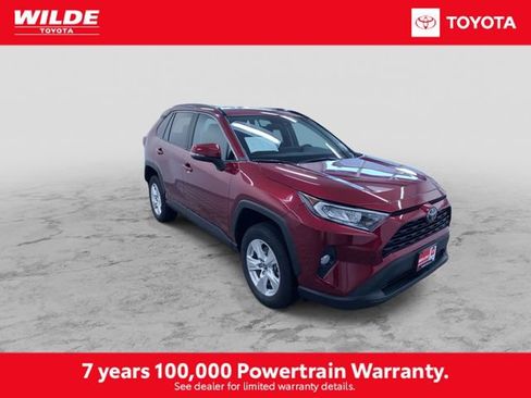 Certified 2021 Toyota RAV4 XLE image 3