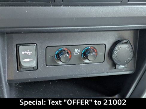 Used 2015 Toyota 4Runner Limited image 24