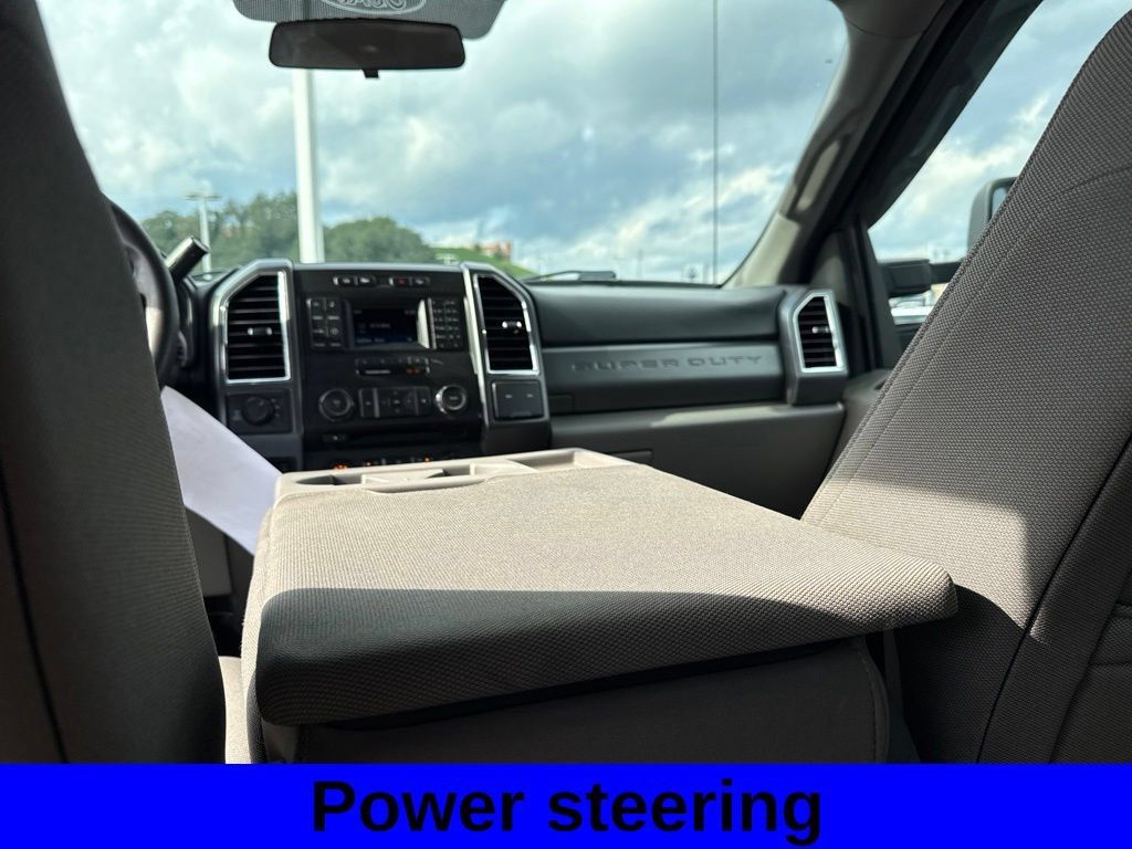 Used 2017 Ford F250 XLT w/ FX4 Off-Road Package AWD/4WD image 7