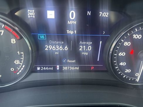 Used 2023 Cadillac XT6 Premium Luxury w/ Technology Package AWD/4WD image 12