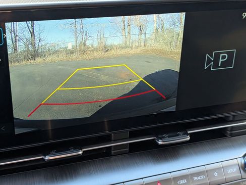 Used 2024 Hyundai Kona SEL image 5