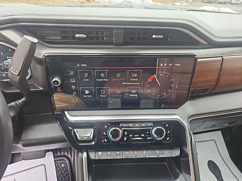 Used 2024 GMC Sierra 2500 Denali Ultimate w/ Max Trailering Package image 14