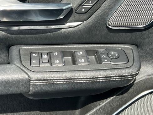 New 2026 RAM 1500 Laramie AWD/4WD image 18