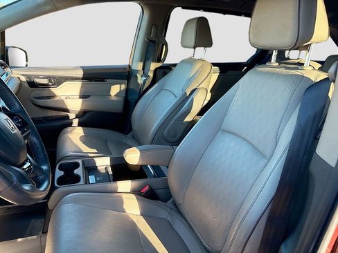 Used 2021 Honda Odyssey Elite image 21
