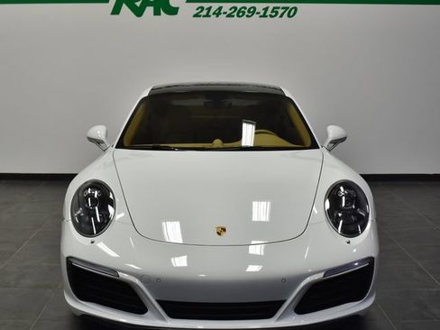 Used 2017 Porsche 911 Carrera 4S AWD/4WD image 3
