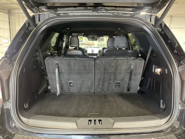 Used 2026 Ford Explorer ST-Line AWD/4WD image 25