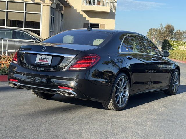Used 2018 Mercedes-Benz S 560 Sedan image 11