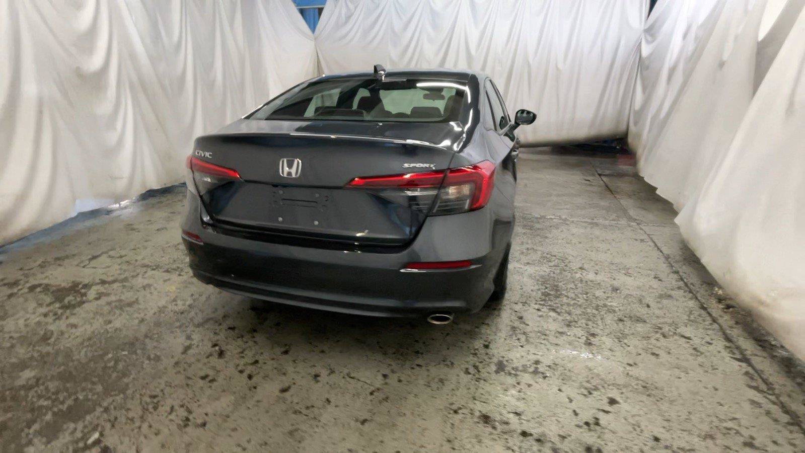 Used 2023 Honda Civic Sport image 8