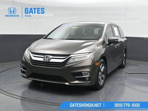 Used 2018 Honda Odyssey Touring image 5
