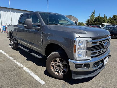 Certified 2025 Ford F250 XLT AWD/4WD image 1