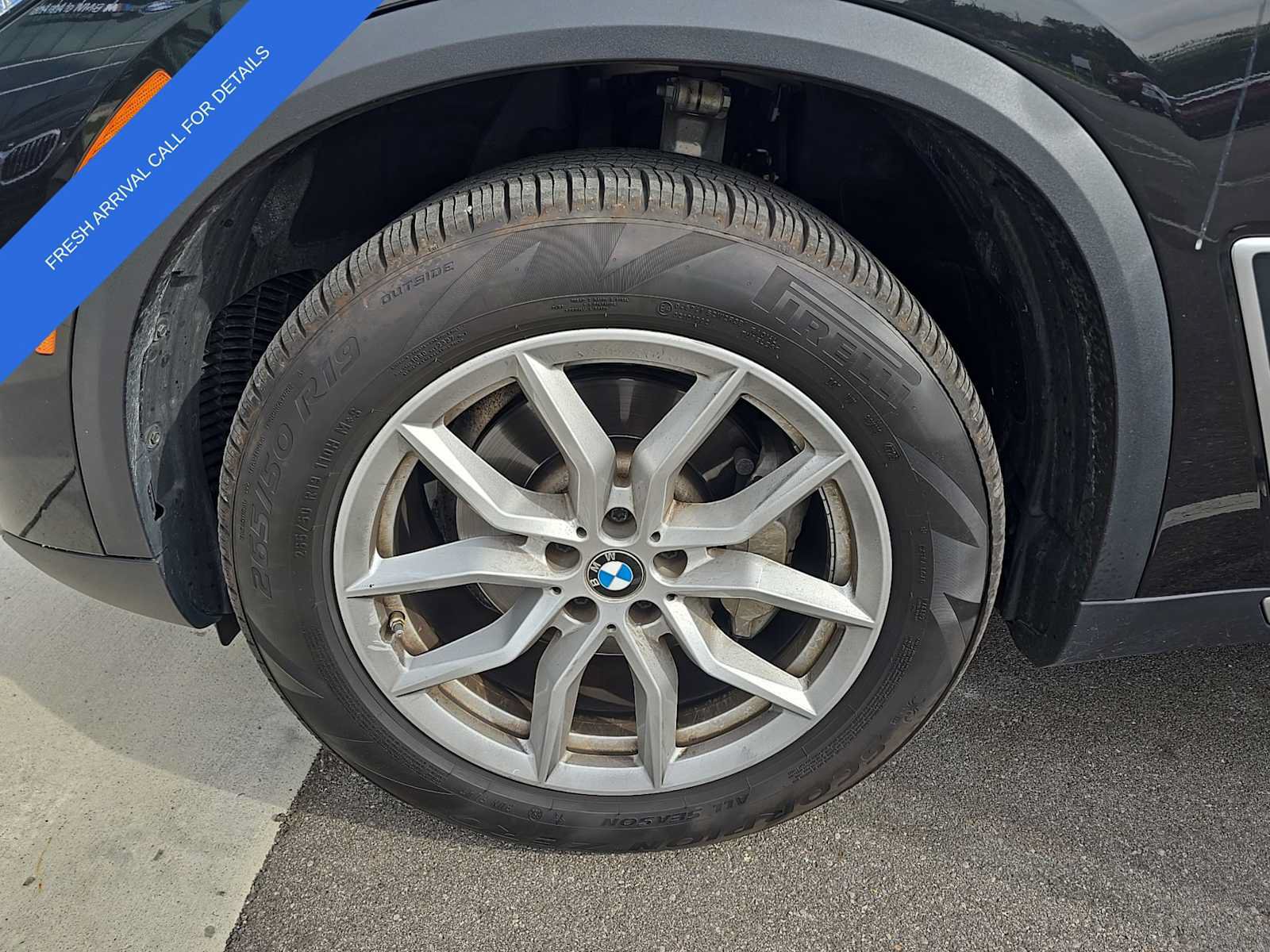 Used 2022 BMW X5 xDrive40i w/ Executive Package AWD/4WD image 2