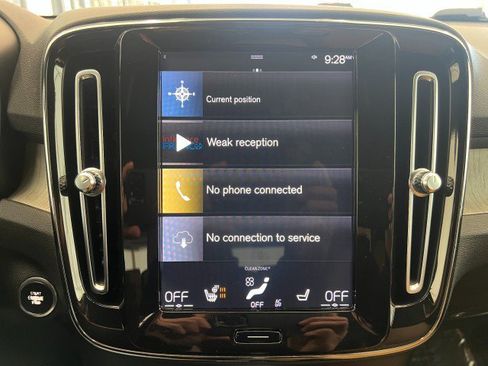 Used 2019 Volvo XC40 T5 Inscription image 20