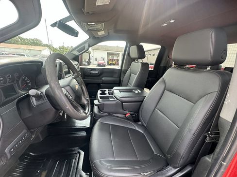 Used 2021 Chevrolet Silverado 2500 W/T w/ WT Convenience Package AWD/4WD image 21