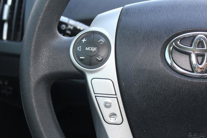 Used 2015 Toyota Prius Two FWD image 23