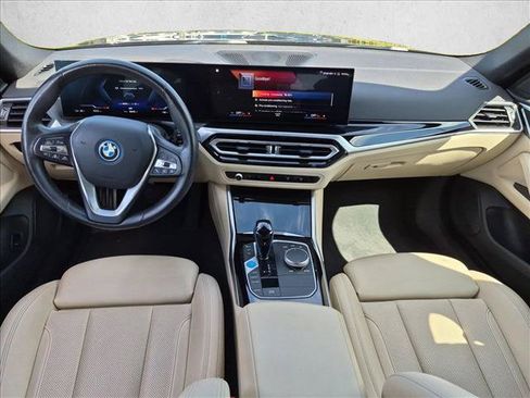 Used 2022 BMW i4 eDrive40 RWD image 15
