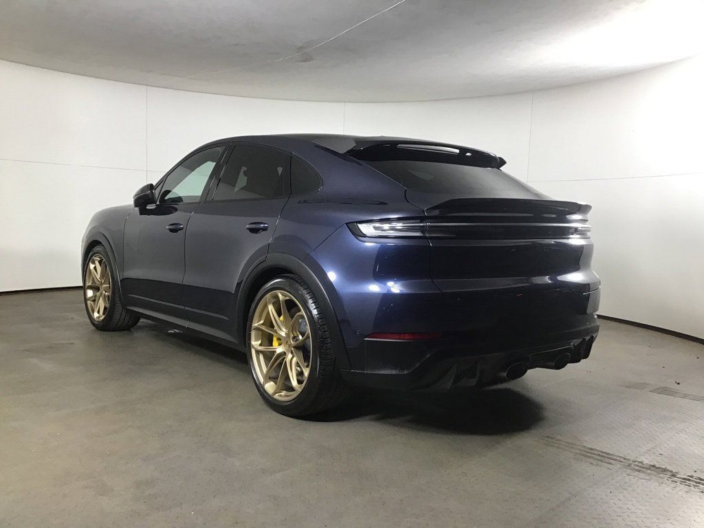 Certified 2024 Porsche Cayenne Turbo GT AWD/4WD image 3