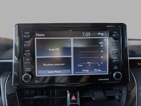 Used 2021 Toyota Corolla LE FWD image 8