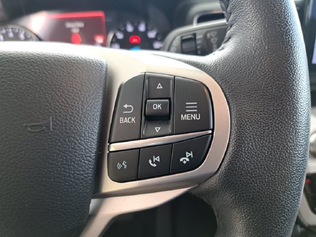 Used 2024 Ford Explorer XLT w/ Equipment Group 202A RWD image 18