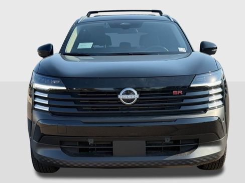 New 2025 Nissan Kicks SR image 4