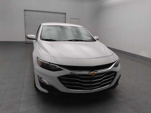 Used 2025 Chevrolet Malibu LS FWD image 14
