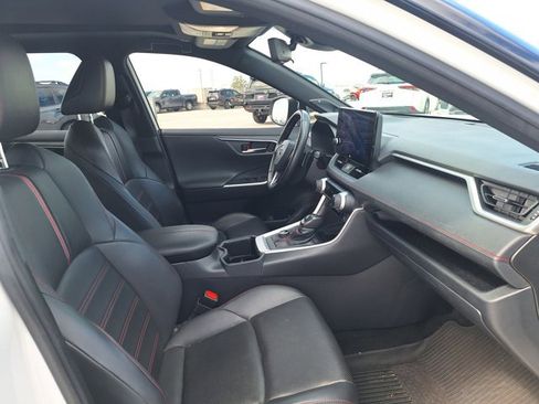 Used 2024 Toyota RAV4 XSE w/ Premium Package image 18