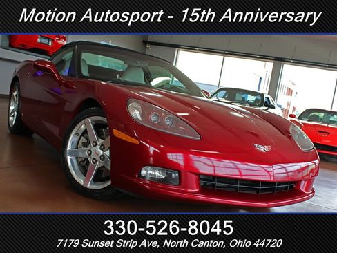 Used 2006 Chevrolet Corvette Convertible w/ Preferred Equipment Group RWD image 52