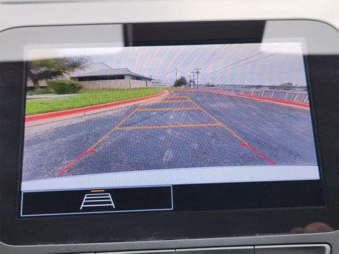 Used 2024 Chevrolet Malibu LT image 18