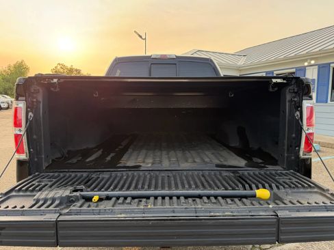 Used 2013 Ford F150 Platinum RWD image 5