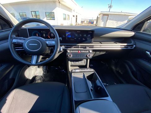 Used 2025 Hyundai Tucson Blue image 33