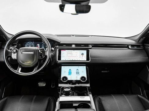 Used 2019 Land Rover Range Rover Velar R-Dynamic SE image 18
