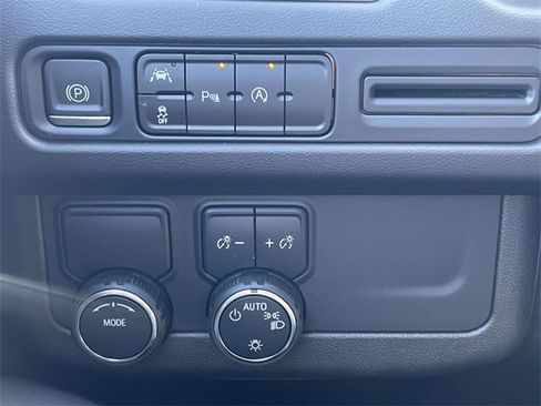 Used 2023 Chevrolet Tahoe LS image 25