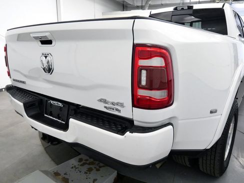 Used 2021 RAM 3500 Laramie w/ Max Tow Package AWD/4WD image 39