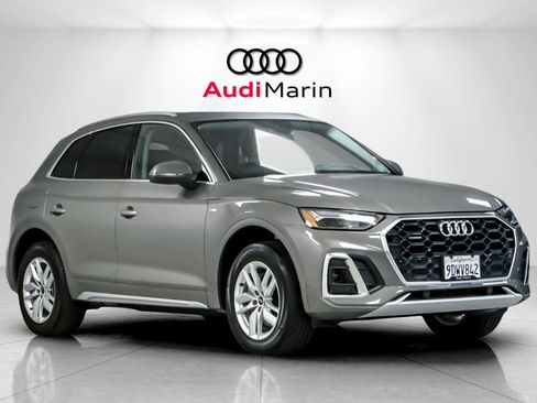 Certified 2023 Audi Q5 2.0T Premium w/ Convenience Package image 7