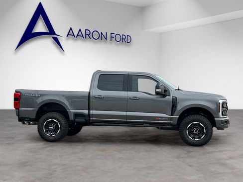 New 2025 Ford F250 Lariat w/ Lariat Ultimate Package image 6