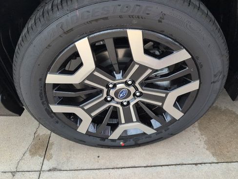 New 2026 Subaru Outback Touring XT AWD/4WD image 11
