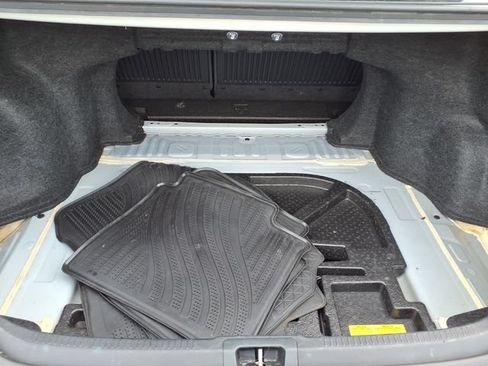 Used 2013 Toyota Camry SE FWD image 8